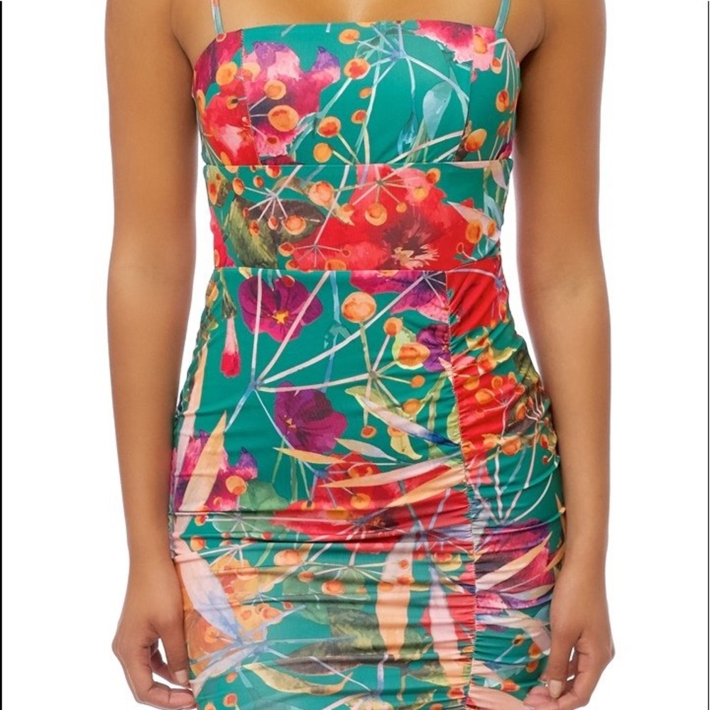 🌺LAST ONE🌺 Soft Jersey Floral Mini Bodycon Dress (A) - Picture 2 of 5